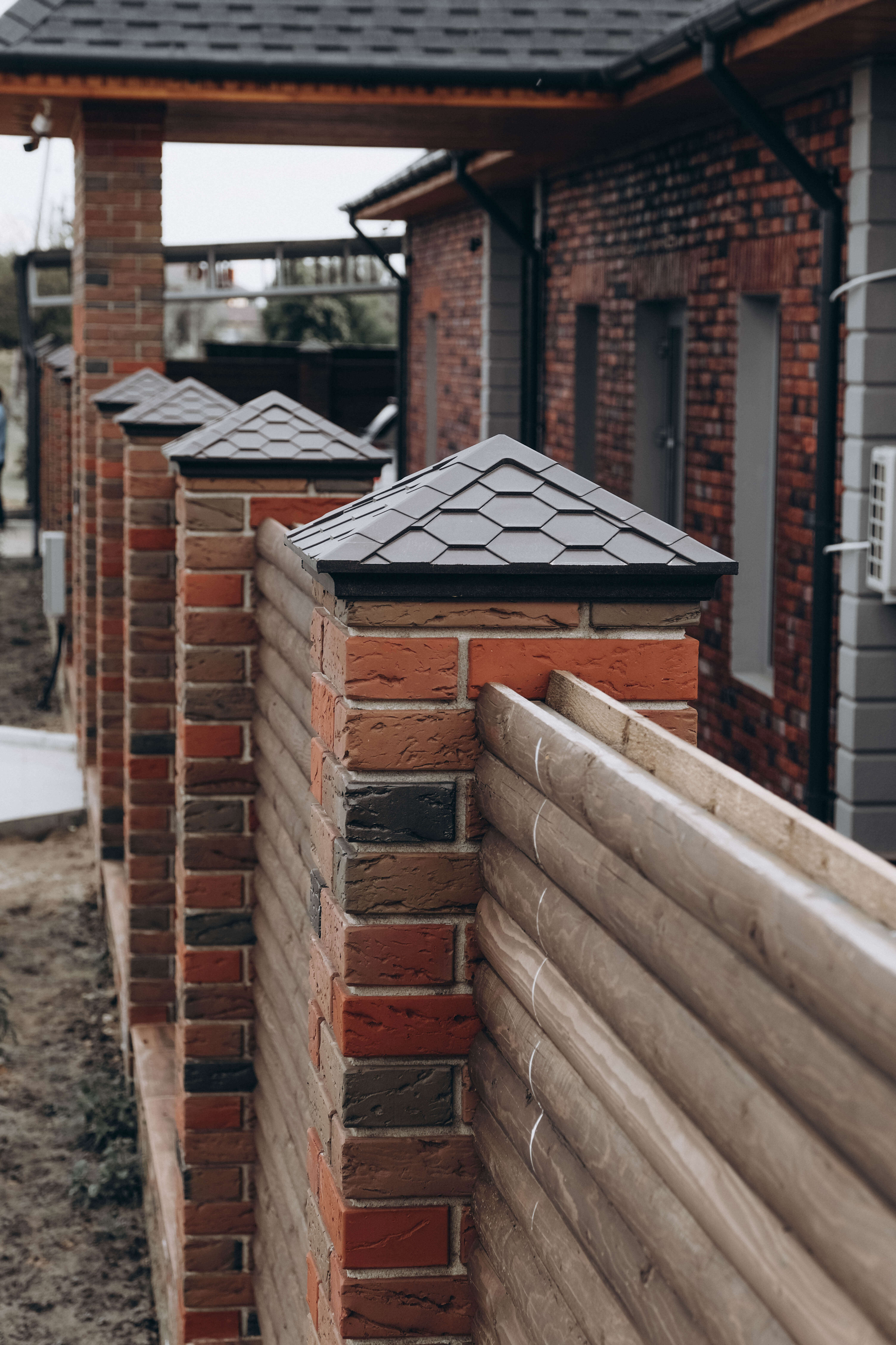 Колпак Zking Эверест Коричневый на столб 1.5х1.5 кирпича (390х390мм) в Альметьевске фото